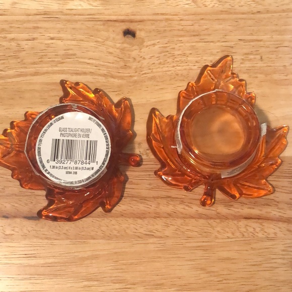 2 Orange Brownish Leaves Glass Tealight Holders - Picture 2 of 2